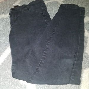 Size 9 black stretch skinny‎ jeans